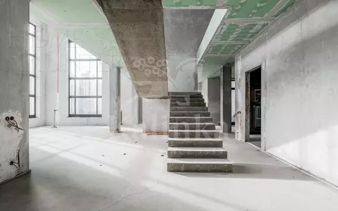 2-этажный коттедж 700 м² без отделки