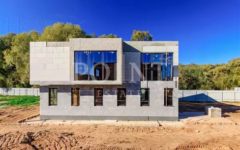 2-этажный коттедж 380 м² без отделки