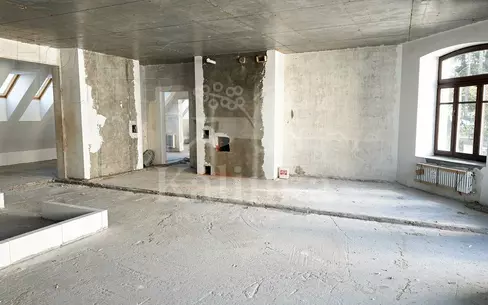 5-КОМН. ПЕНТХАУС БЕЗ ОТДЕЛКИ 255 М² НА 5 ЭТАЖЕ