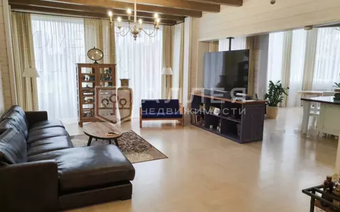 2-этажный коттедж 900 м² с отделкой