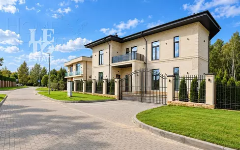 1-этажный коттедж 474 м² с отделкой