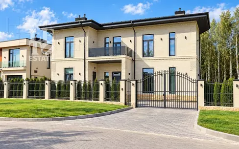 1-этажный коттедж 474 м² с отделкой