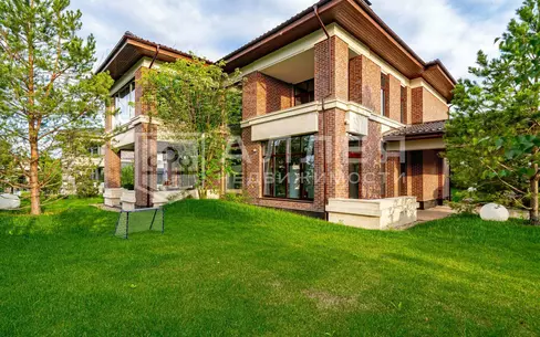 2-этажный коттедж 480 м² с отделкой