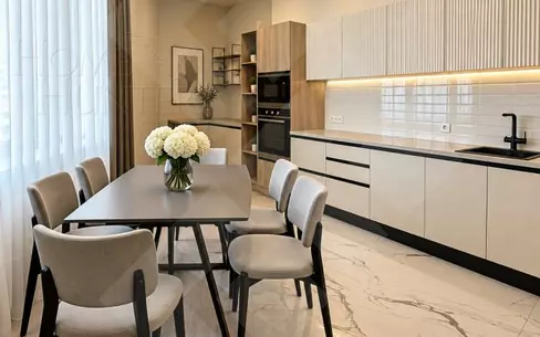 4-КОМН. КВАРТИРА С ОТДЕЛКОЙ 105 М² НА 30 ЭТАЖЕ