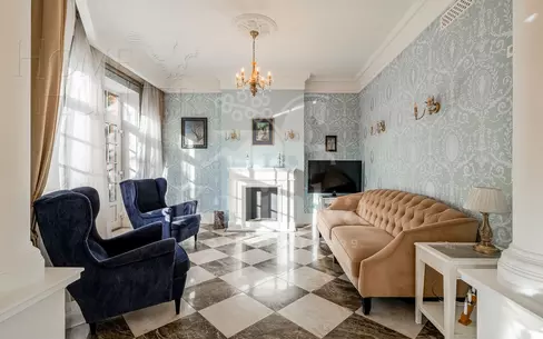 3-этажный коттедж 400 м² с отделкой