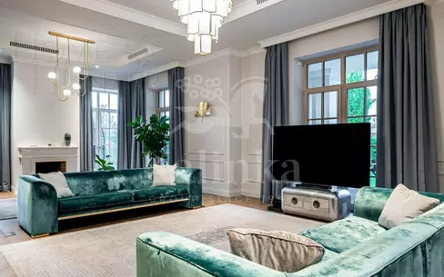 2-этажный коттедж 606.5 м² с отделкой
