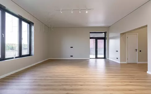 1-этажный коттедж 260 м² с отделкой