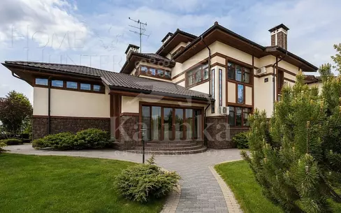 3-этажный коттедж 800 м² с отделкой