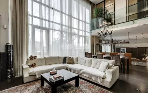 2-УРОВНЕВАЯ КВАРТИРА С ОТДЕЛКОЙ 246 М² НА 2 ЭТАЖЕ