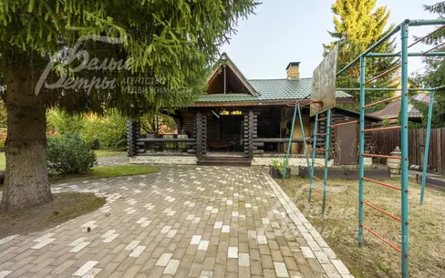 3-этажный коттедж 476 м² с отделкой