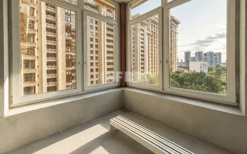 5-КОМН. КВАРТИРА БЕЗ ОТДЕЛКИ 220 М² НА 4 ЭТАЖЕ