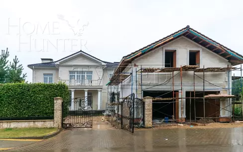 2-этажный коттедж 450 м² без отделки
