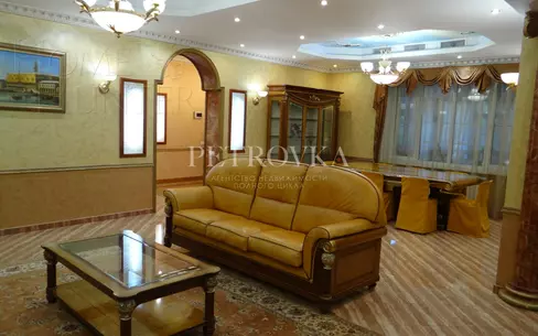 1-этажный коттедж 1 014 м² с отделкой