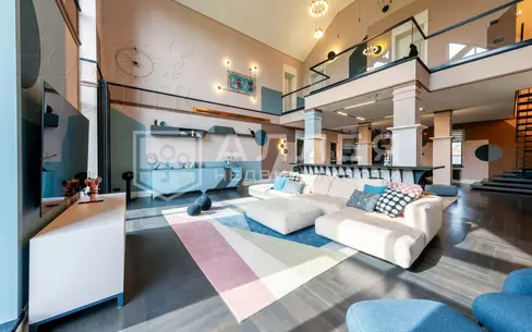 2-этажный коттедж 530 м² с отделкой