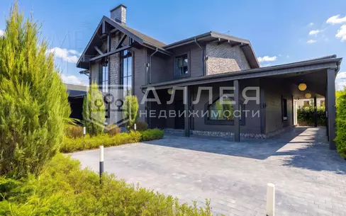 2-этажный коттедж 530 м² с отделкой