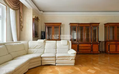 4-КОМН. КВАРТИРА С ОТДЕЛКОЙ 176 М² НА 3 ЭТАЖЕ