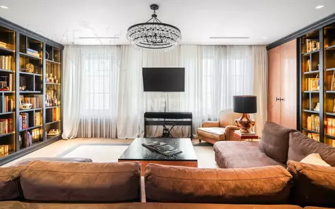 3-КОМН. ПЕНТХАУС С ОТДЕЛКОЙ 210 М² НА 10 ЭТАЖЕ