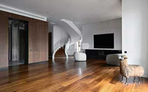7-комн. кв., 342.4 м², 11/11 этаж