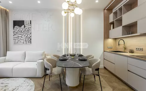 3-комн. кв., 90 м², 11/15 этаж