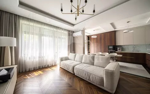 ТАУНХАУС 333.7 м² с отделкой