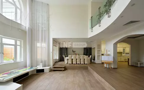 3-УРОВНЕВЫЙ ТАУНХАУС С ОТДЕЛКОЙ 525.2 М² НА 1 ЭТАЖЕ