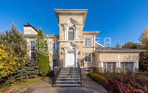 2-этажный коттедж 491.5 м² с отделкой