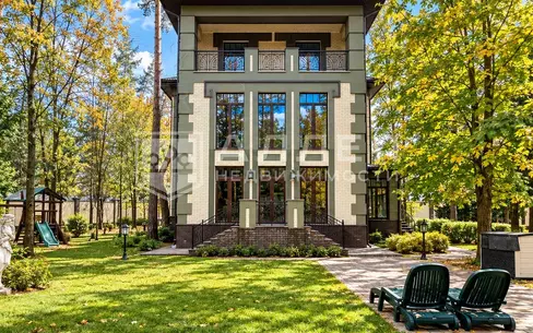 3-этажный коттедж 1 450 м² с отделкой