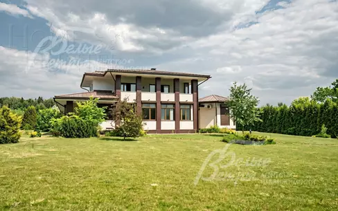 2-этажный коттедж 442 м² с отделкой