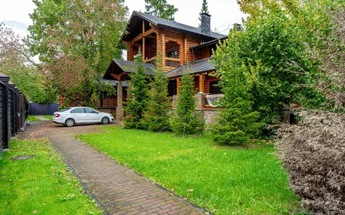 2-этажный коттедж 650 м² с отделкой