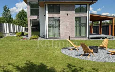 2-этажный коттедж 288 м² с отделкой