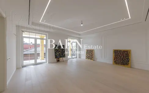 2-этажный коттедж 900 м² с отделкой