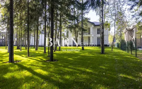 2-этажный коттедж 462 м² с отделкой