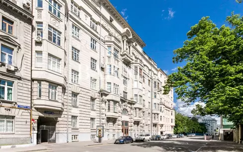 6-КОМН. КВАРТИРА БЕЗ ОТДЕЛКИ 250 М² НА 3 ЭТАЖЕ