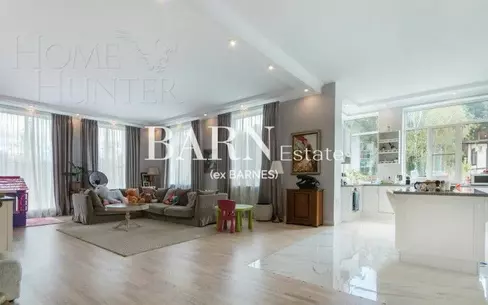 2-этажный коттедж 320 м² с отделкой