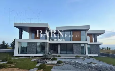 2-этажный коттедж 750 м² без отделки