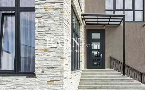 2-этажный коттедж 417.3 м² с отделкой