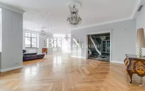 2-этажный коттедж 931.2 м² с отделкой