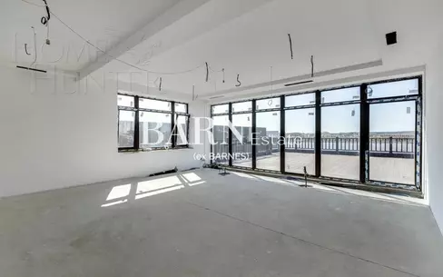 2-этажный коттедж 1 000 м² без отделки