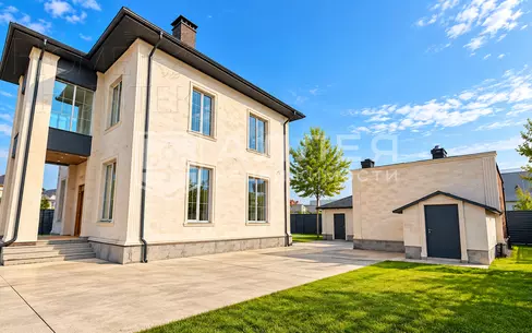 2-этажный коттедж 450 м² без отделки