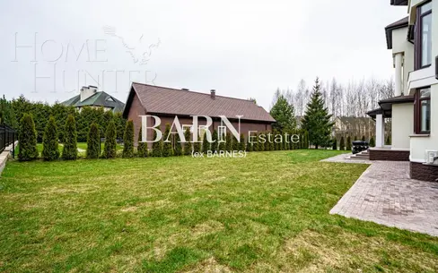 4-этажный коттедж 665 м² без отделки