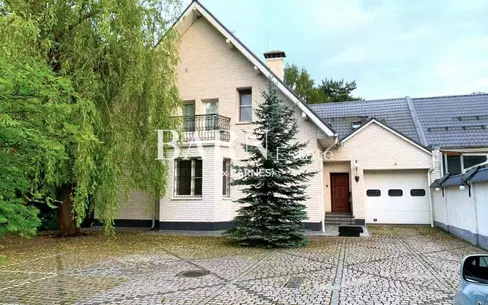 2-этажный коттедж 532 м² с отделкой