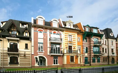 4-этажный таунхаус 330 м² с отделкой