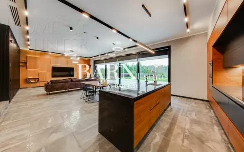 2-этажный коттедж 540 м² с отделкой