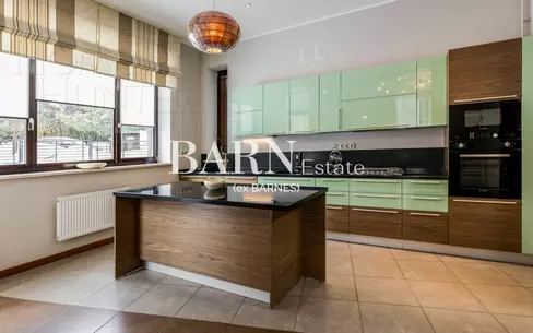 2-этажный коттедж 344.21 м² с отделкой