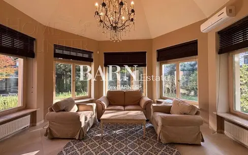2-этажный коттедж 550 м² с отделкой