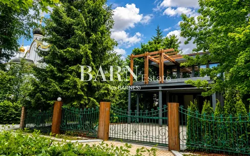 2-этажный коттедж 520 м² с отделкой
