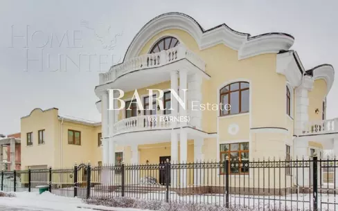 2-этажный коттедж 1 070 м² с отделкой