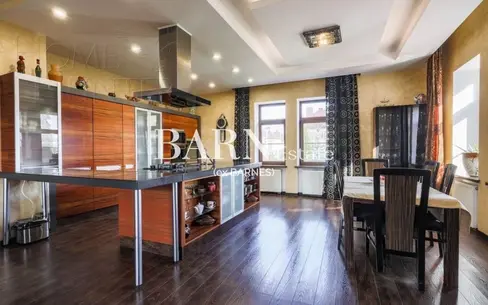 2-этажный коттедж 380 м² с отделкой