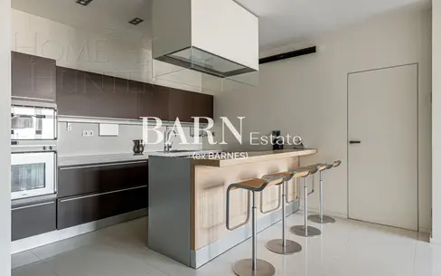 3-КОМН. КВАРТИРА С ОТДЕЛКОЙ 137.6 М² НА 25 ЭТАЖЕ
