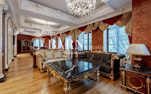 2-этажный коттедж 900 м² с отделкой